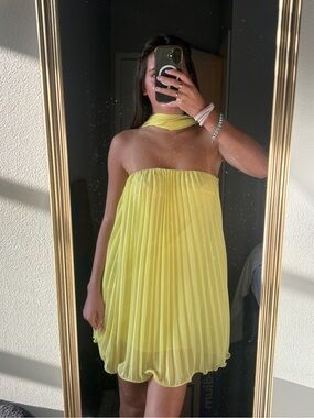 SHEIN Lemon Yellow Halter Tie Pleated Mini Dress
